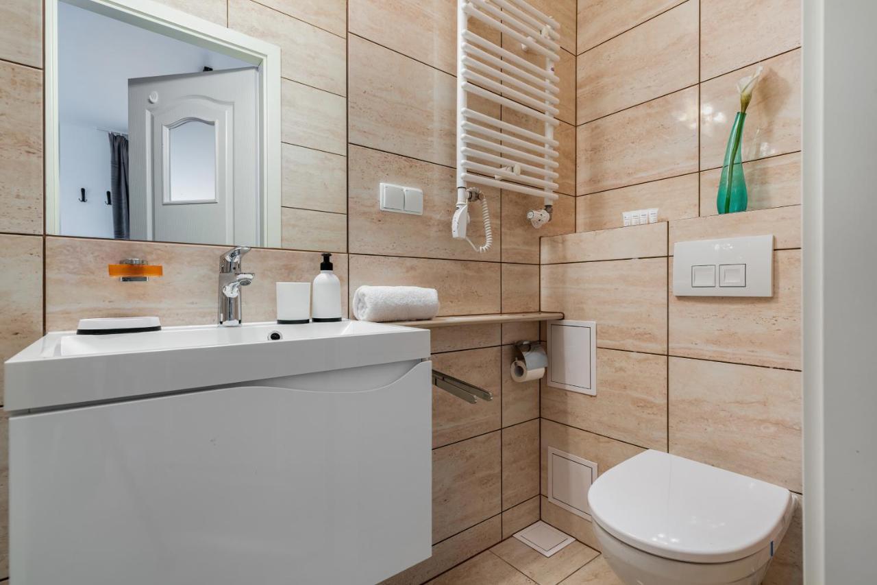 Morski Apartament Arciszewskiego By Noclegi Renters Kolobrzeg Ngoại thất bức ảnh
